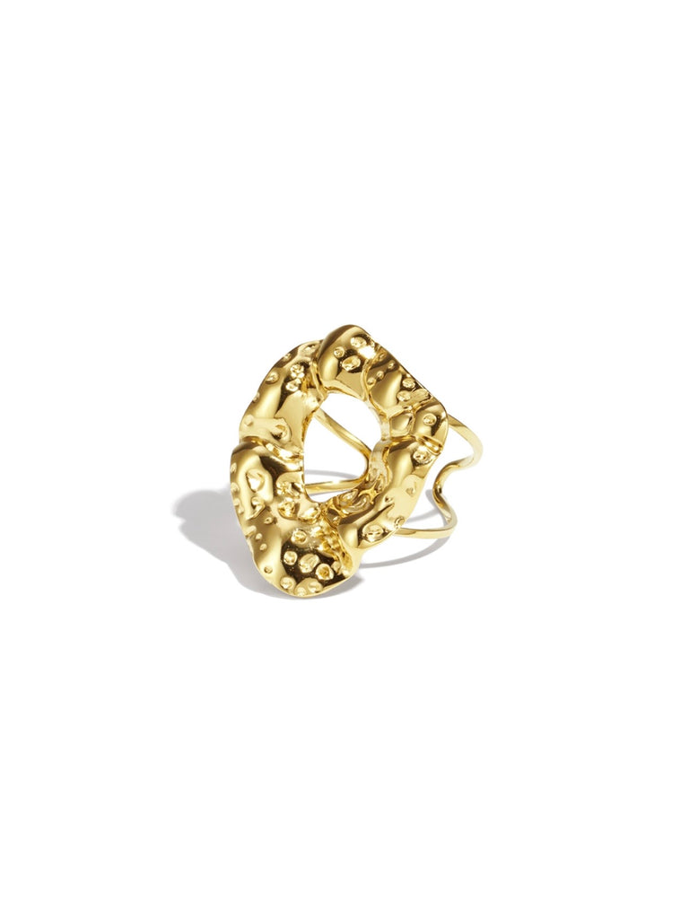 Goude grote statement ring