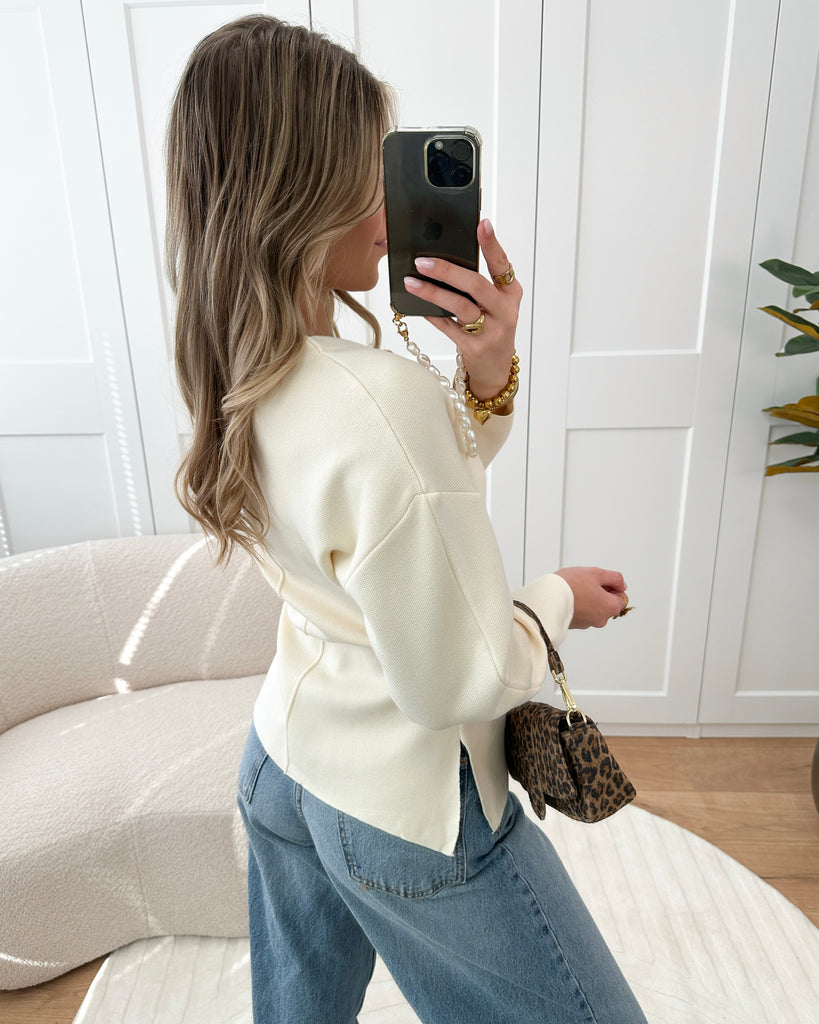 Beige/ecru shaped top met lange mouwen
