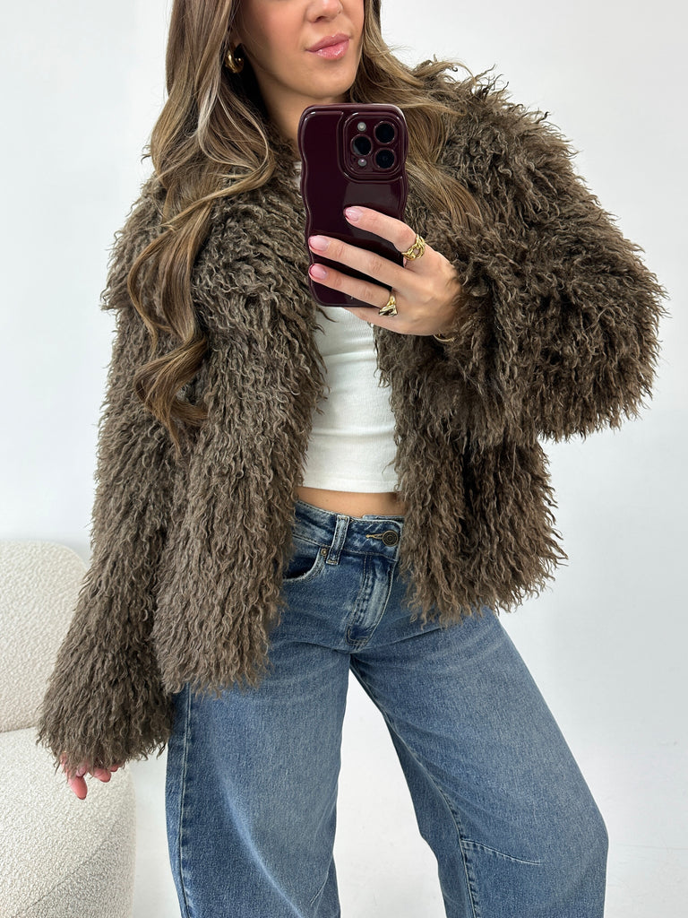 Bruine furry/harig jasje