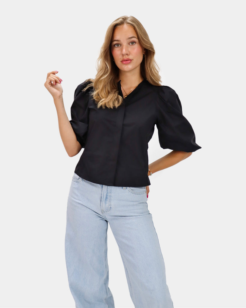 Zwart blouse met pof mouwen