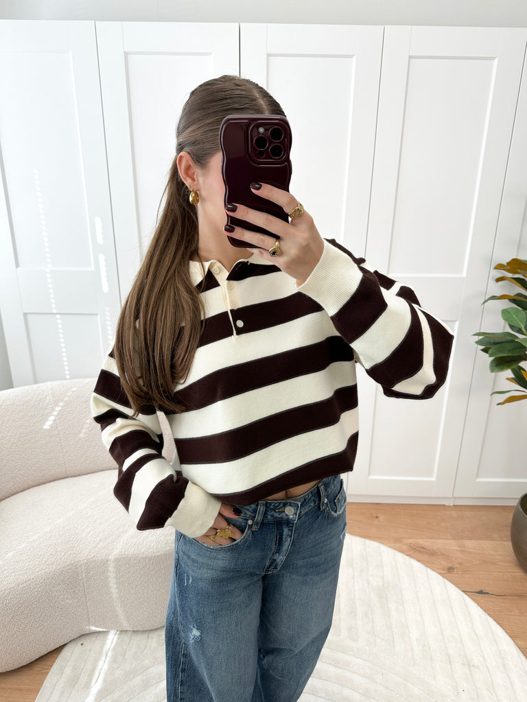 Creme polo sweater met bruine grote strepen