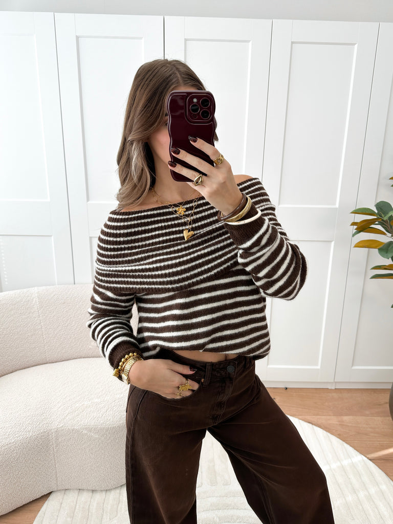 Bruine off shoulder trui met streepjes