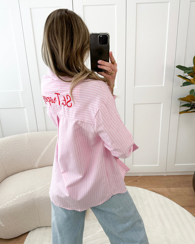 Roze gestreepte katoenen blouse met rode St.Tropez letters