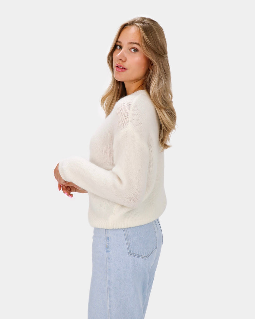 Wit wollen mohair vestje met knoopsluiting